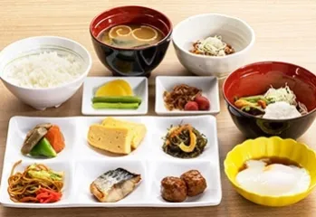 写真：盛り付け例（和食）