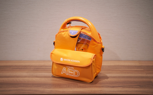 AED（自動体外除細動器）