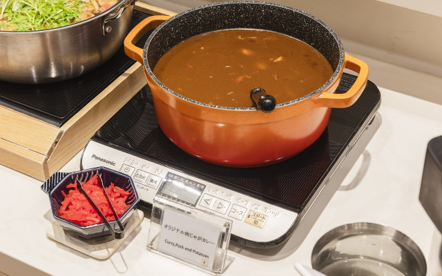 オリジナル肉じゃがカレー