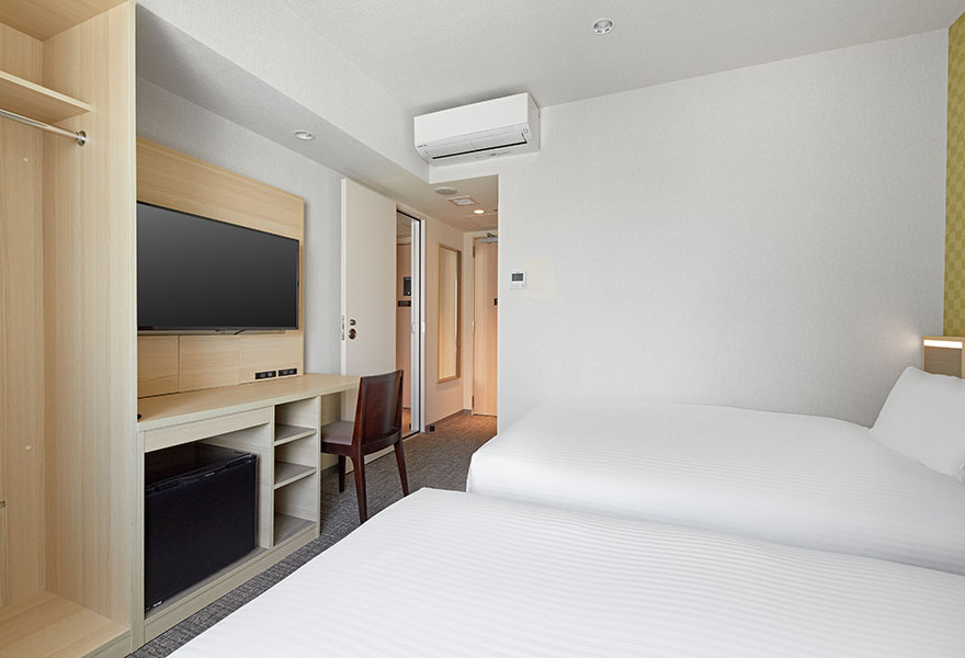 Connected Twin Rooms