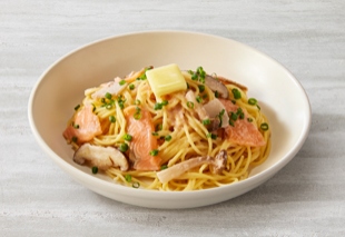 サーモンときのこのたらこバター